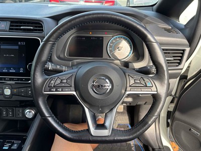 2020 Nissan Leaf - Thumbnail