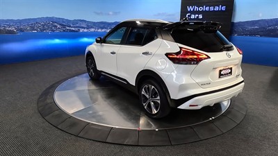 2021 Nissan Kicks - Thumbnail