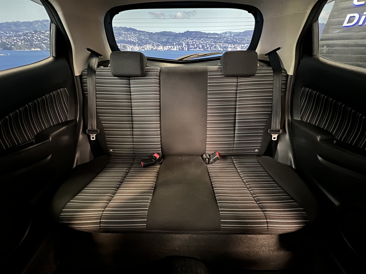 2010 Mazda Demio
