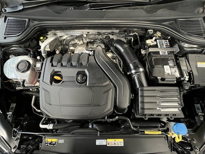 2022 Volkswagen Golf - Thumbnail
