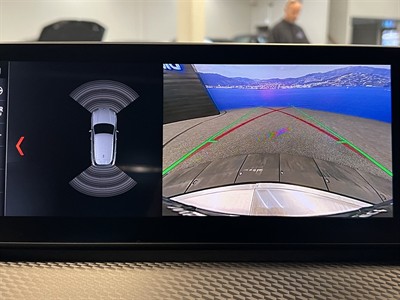 2021 BMW X2 - Thumbnail