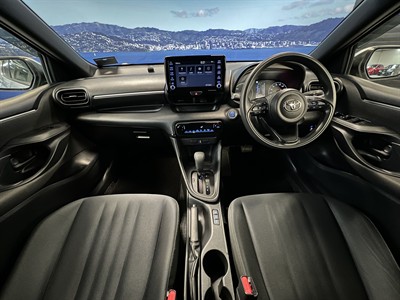 2020 Toyota Yaris - Thumbnail