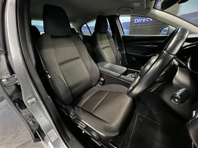 2020 Mazda 3 - Thumbnail