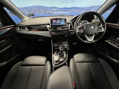 2019 BMW 218i - Thumbnail