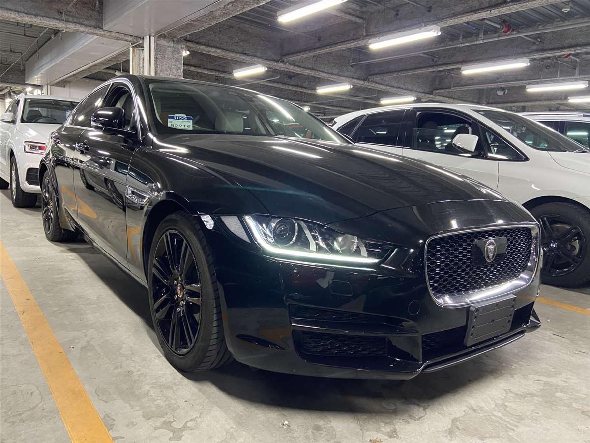 2016 Jaguar XE