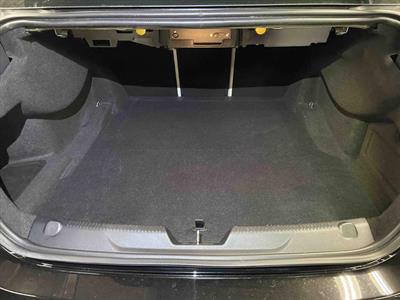 2016 Jaguar XE - Thumbnail
