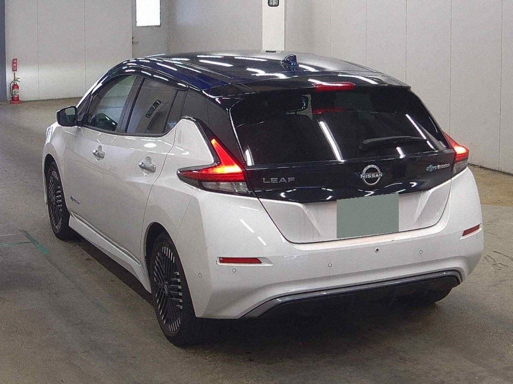 2022 Nissan Leaf
