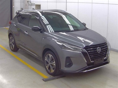 2021 Nissan Kicks - Thumbnail