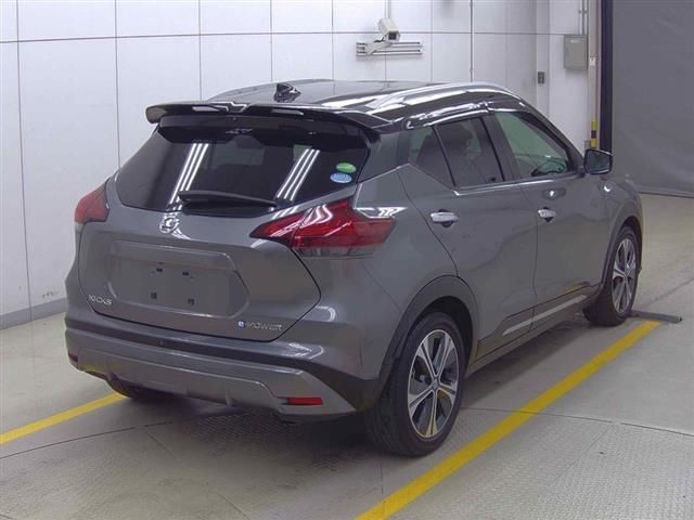 2021 Nissan Kicks
