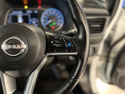 2023 Nissan Leaf - Thumbnail