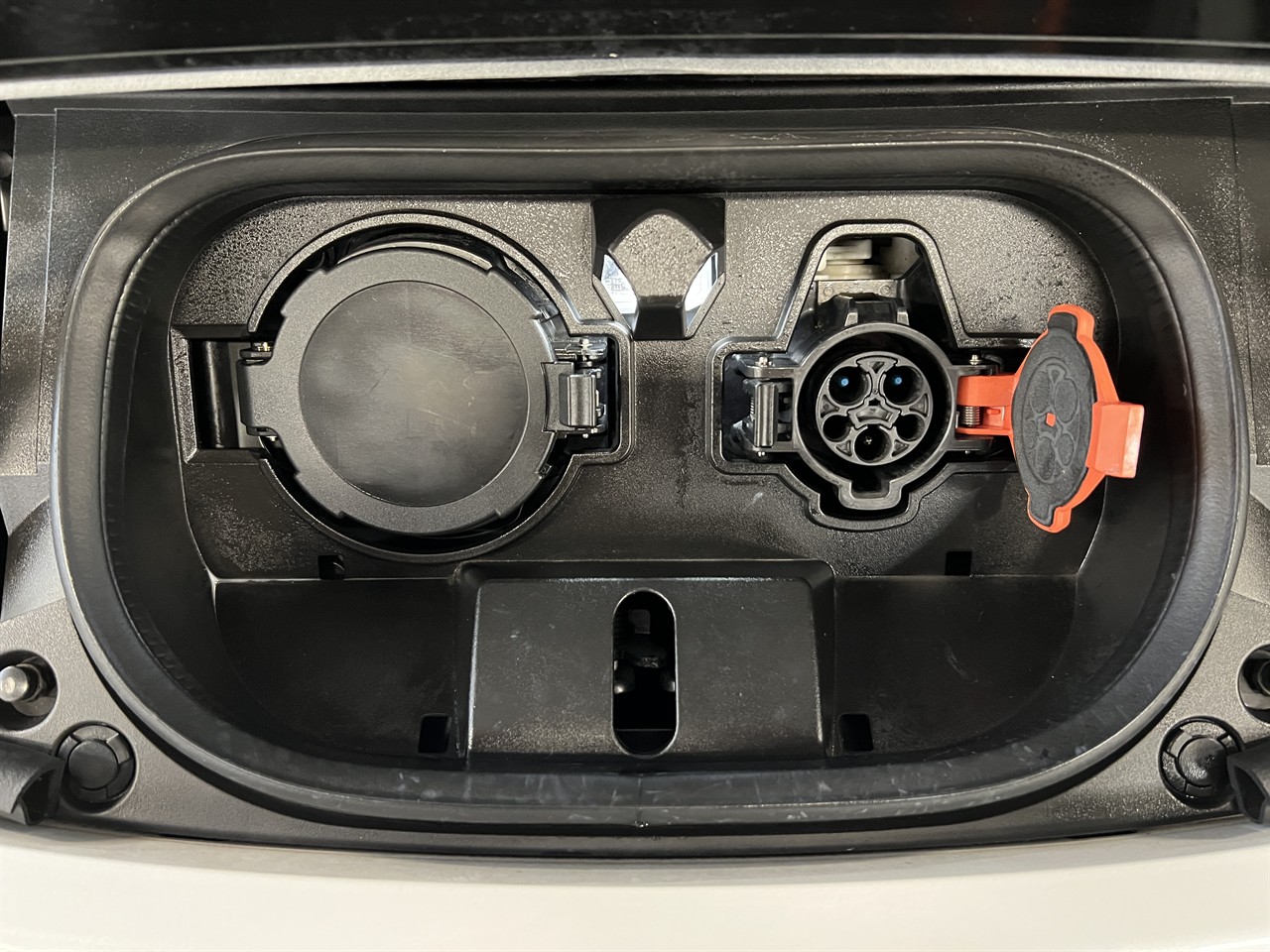 2023 Nissan Leaf