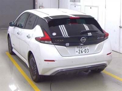 2023 Nissan Leaf - Thumbnail