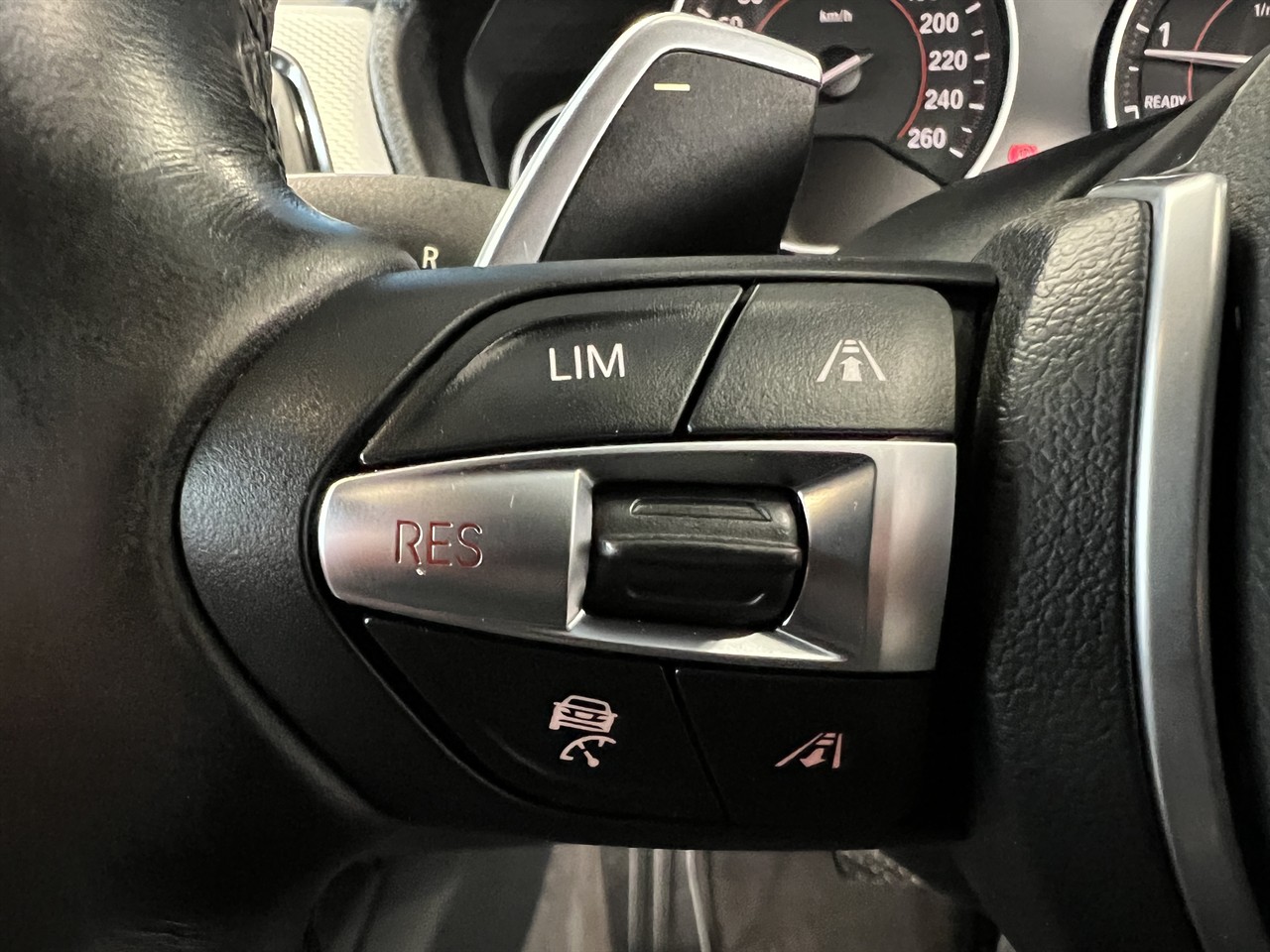 2015 BMW 320i