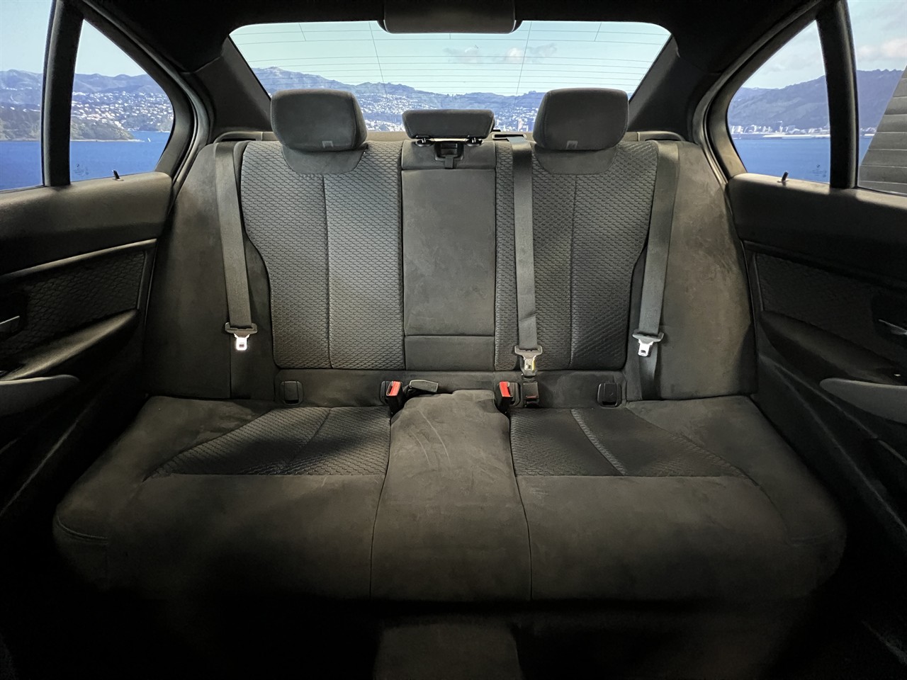 2015 BMW 320i