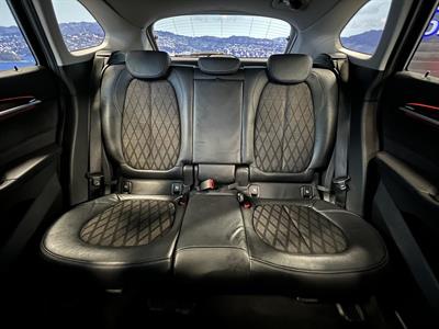 2016 BMW X1 - Thumbnail