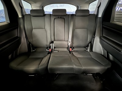 2017 Land Rover Discovery Sport - Thumbnail