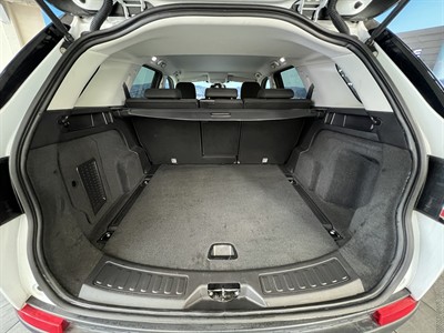 2017 Land Rover Discovery Sport - Thumbnail