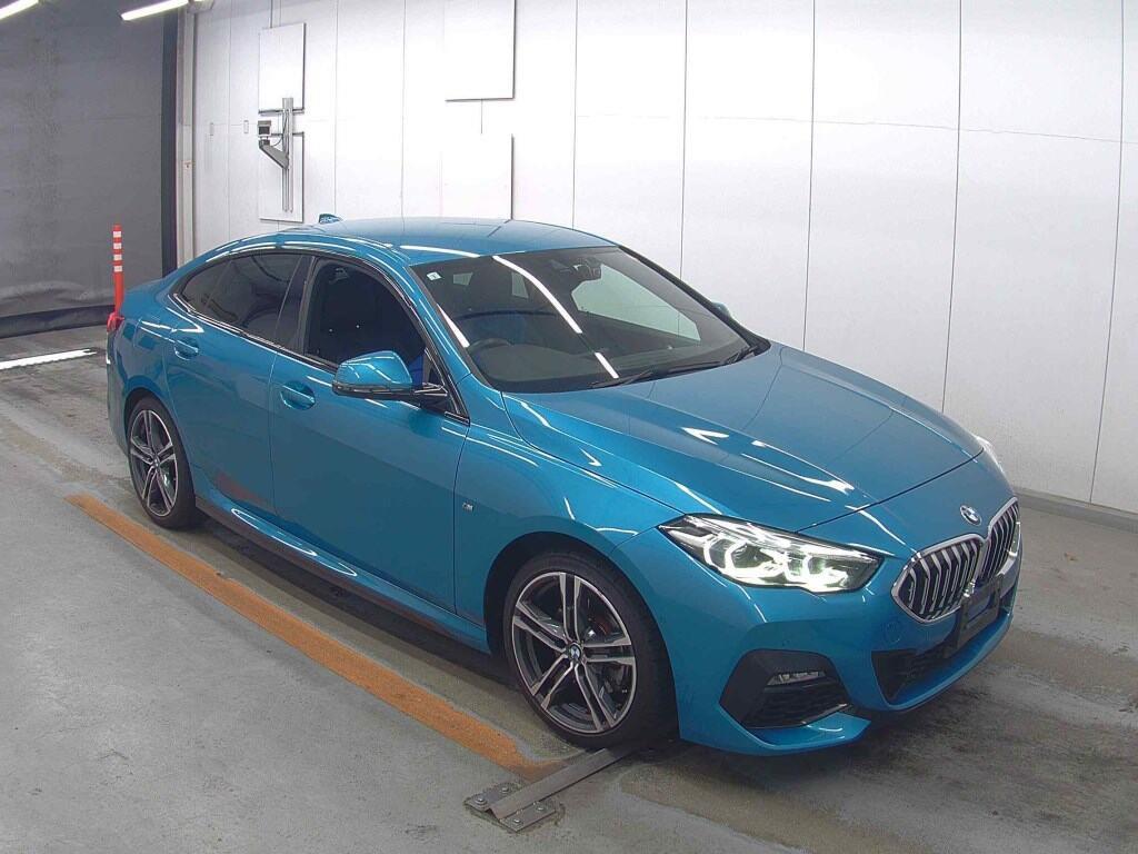 2021 BMW 218i
