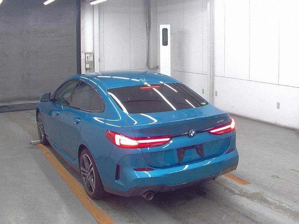 2021 BMW 218i