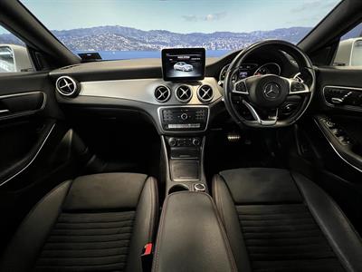 2017 Mercedes-Benz CLA 180 - Thumbnail