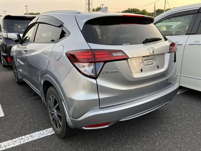 2016 Honda Vezel - Thumbnail