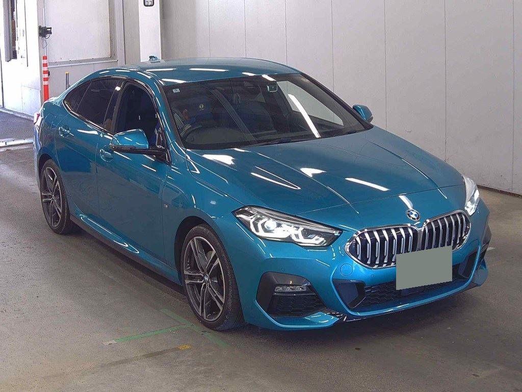 2022 BMW 218i