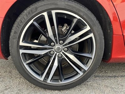2022 Volvo S60 - Thumbnail