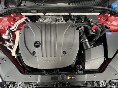2022 Volvo S60 - Thumbnail
