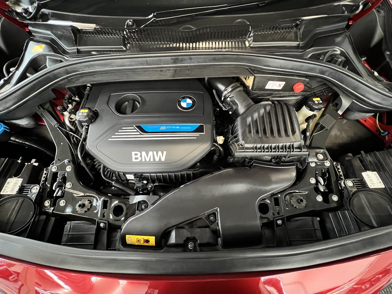 2017 BMW 225XE