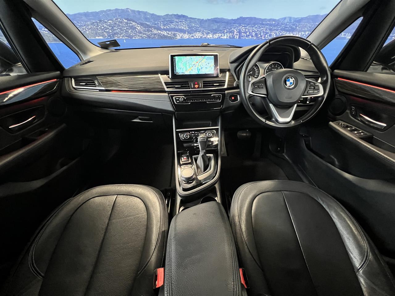 2017 BMW 225XE