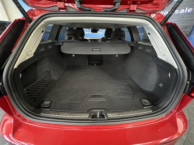 2021 Volvo V60 - Thumbnail