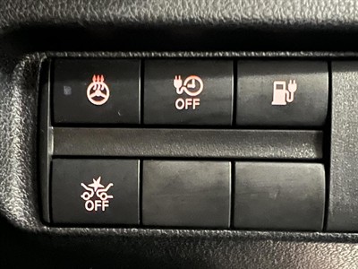 2022 Nissan Leaf - Thumbnail