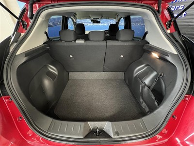 2022 Nissan Leaf - Thumbnail