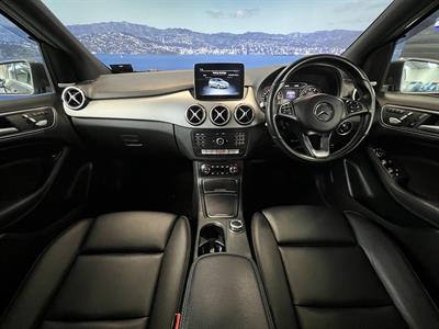 2019 Mercedes-Benz B180 - Thumbnail