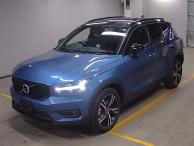 2018 Volvo XC40 - Thumbnail