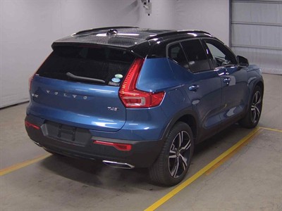2018 Volvo XC40 - Thumbnail