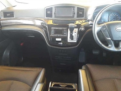 2019 Nissan Elgrand - Thumbnail