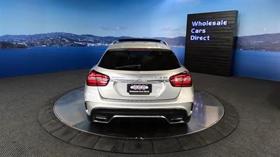 2018 Mercedes-Benz GLA 45 - Thumbnail