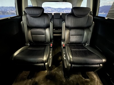 2015 Honda Odyssey - Thumbnail