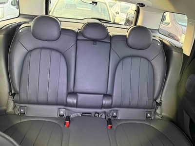 2019 Mini Cooper - Thumbnail