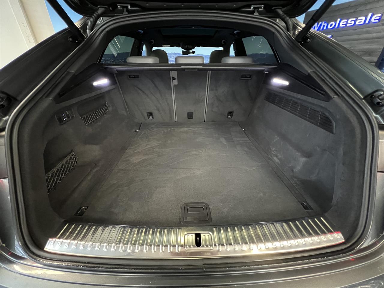 2019 Audi Q8