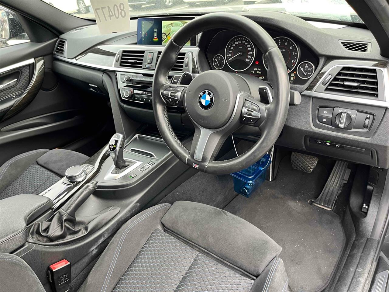 2018 BMW 320i