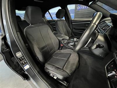 2018 BMW 320i - Thumbnail
