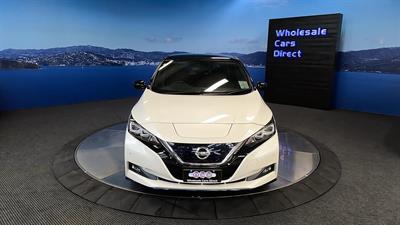 2019 Nissan Leaf - Thumbnail