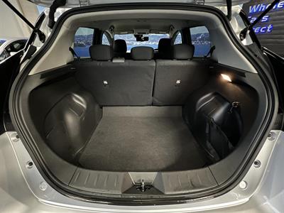2019 Nissan Leaf - Thumbnail