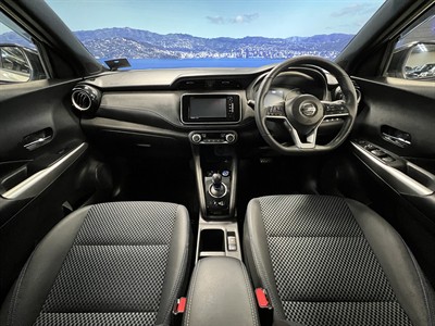 2021 Nissan Kicks - Thumbnail
