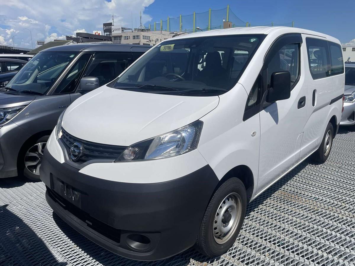 2020 Nissan NV200