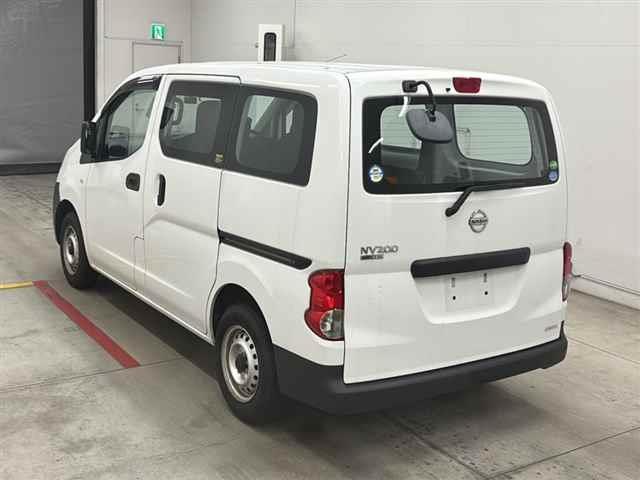 2020 Nissan NV200