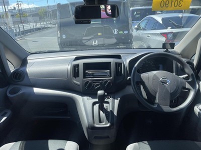 2020 Nissan NV200 - Thumbnail