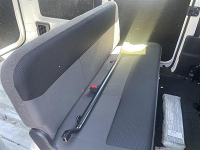 2020 Nissan NV200 - Thumbnail